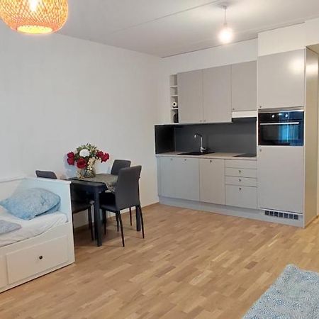 Ruby Studio 5Min To Vantaa Airport And 20Min To Helsinki Center 아파트 외부 사진